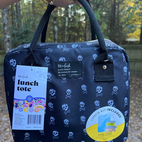 NWT Fit & Fresh Skulls & Crossbones Lunch Tote Lunch Box - Picture 9 of 9